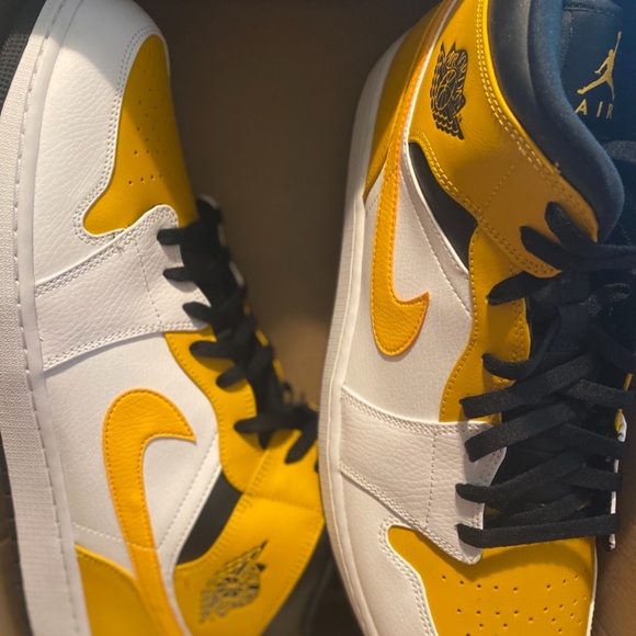 Jordan 1